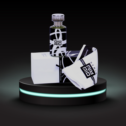 Ambre Nuit Inspired - Ambre Star Perfume by Diwan Fragrances. This captivating oriental fragrance blends rich amber and oud notes with sparkling citrus and delicate rose for a modern and sophisticated scent.